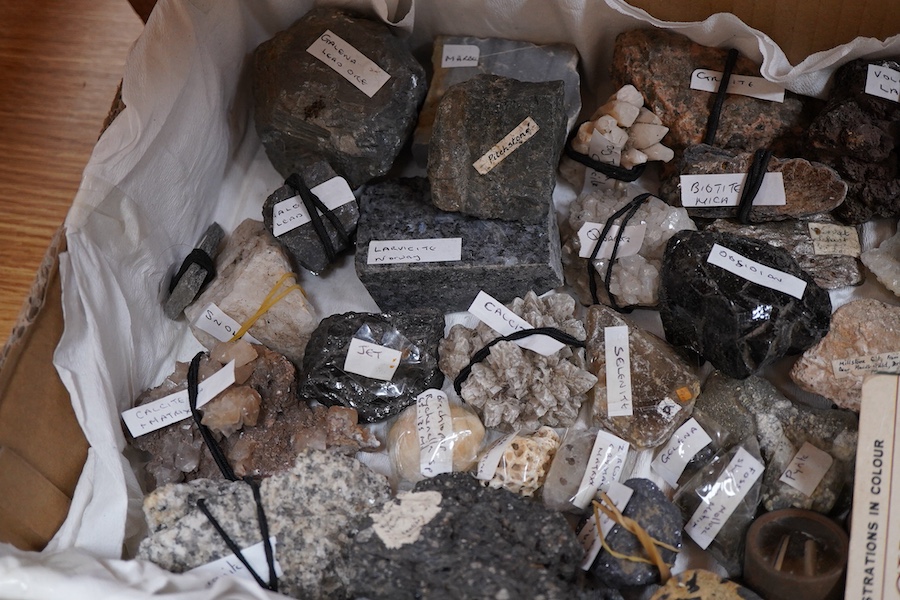 A collection of mineral samples, many with labels, together with two pocket reference books, part of the collection contained within an ebonised pine box; 32 x 18.5 x 19.5cm